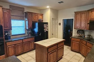 4517 Dartford Ct, McKinney, TX 75070 - Photo 5