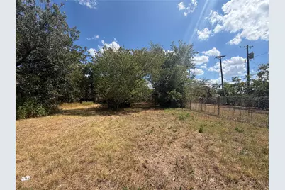 1718 Pine Street, Dallas, TX 75215 - Photo 3