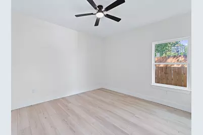 507 Staffordshire Drive, Irving, TX 75061 - Photo 17