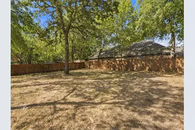 507 Staffordshire Drive, Irving, TX 75061 - Photo 29
