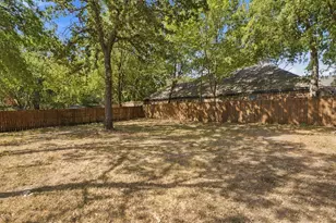 507 Staffordshire Dr, Irving, TX 75061 - Photo 29