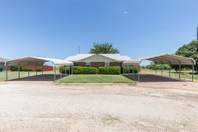 201 & 203 Bluebonnet Drive, Winters, TX 79567 - Photo 3