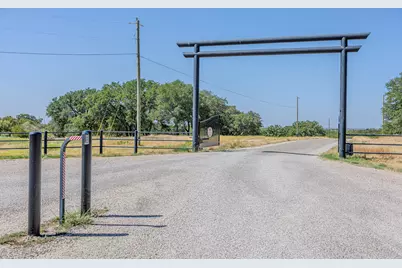 1034 Sanctuary Drive, Tolar, TX 76476 - Photo 9