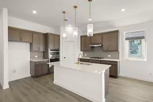 629 Tyronza Dr, Justin, TX 76247 - Photo 13