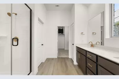 629 Tyronza Drive, Justin, TX 76247 - Photo 17
