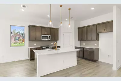 629 Tyronza Drive, Justin, TX 76247 - Photo 5