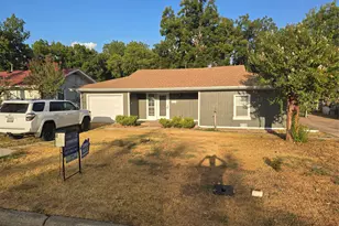 705 Vine St, Euless, TX 76040 - Photo 1