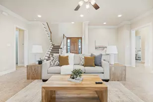 10918 Beauty Ln, Dallas, TX 75229 - Photo 5