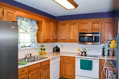235 N Beltwoods Drive, DeSoto, TX 75115 - Photo 3