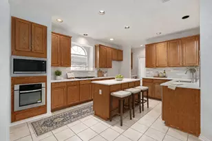 321 Andre Dr, Irving, TX 75063 - Photo 19