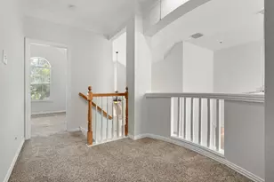 321 Andre Dr, Irving, TX 75063 - Photo 23