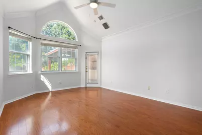 321 Andre Drive, Irving, TX 75063 - Photo 27