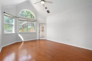 321 Andre Dr, Irving, TX 75063 - Photo 27