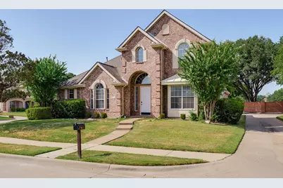 321 Andre Drive, Irving, TX 75063 - Photo 3