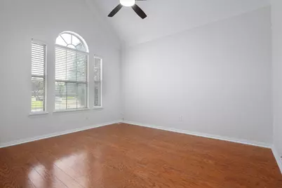321 Andre Drive, Irving, TX 75063 - Photo 7
