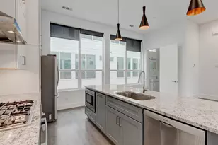 5923 Lindell Ave, Dallas, TX 75206 - Photo 13