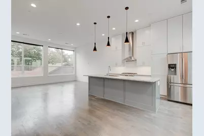 5923 Lindell Avenue #105, Dallas, TX 75206 - Photo 9