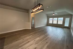 6340 Battle Mountain Trl, Fort Worth, TX 76179 - Photo 13