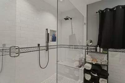 2400 S Bonnie Brae Street, Denton, TX 76207 - Photo 17