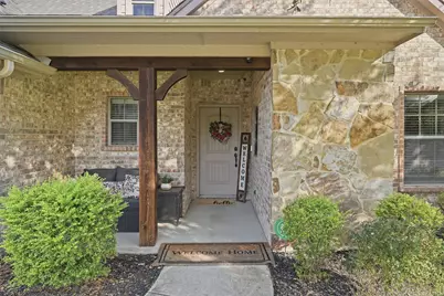 516 Magnolia Parkway, Benbrook, TX 76126 - Photo 3