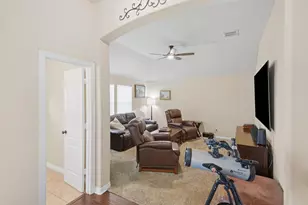 516 Magnolia Pkwy, Benbrook, TX 76126 - Photo 23