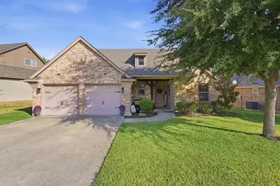 516 Magnolia Parkway, Benbrook, TX 76126 - Photo 1