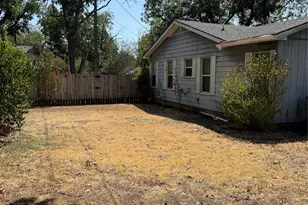 1101 W Chambers St, Cleburne, TX 76033 - Photo 13