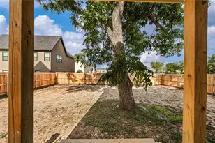 2708 S 2nd St, Waco, TX 76706 - Photo 35