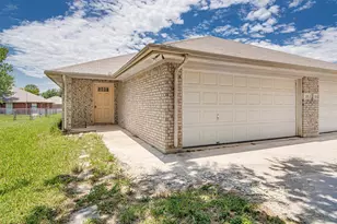 210 Joshua Blvd, Joshua, TX 76058 - Photo 1