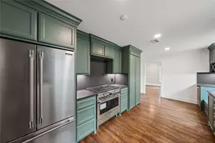 3909 Austin Ave, Waco, TX 76710 - Photo 15