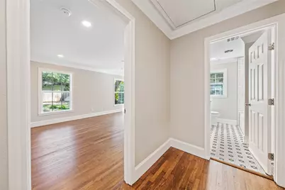 3909 Austin Avenue, Waco, TX 76710 - Photo 19