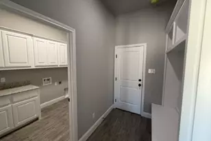 924 Eagles Way, Springtown, TX 76082 - Photo 11