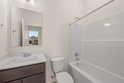 106 Jenjira Way, McGregor, TX 76657 - Photo 5