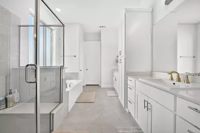 12789 Royal Oaks Lane, Farmers Branch, TX 75234 - Photo 31