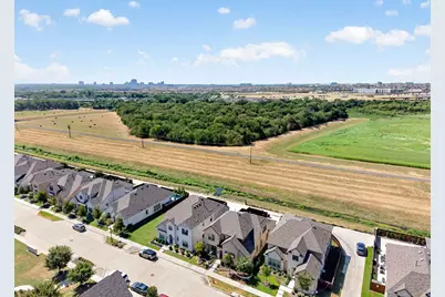 12789 Royal Oaks Lane, Farmers Branch, TX 75234 - Photo 7