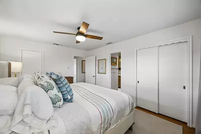 6351 Town Hill Lane, Dallas, TX 75214 - Photo 17