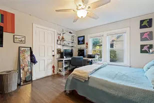 2732 Ivandell Ave, Dallas, TX 75211 - Photo 17