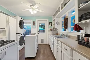 2732 Ivandell Ave, Dallas, TX 75211 - Photo 13