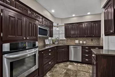 624 Arbor Court, Highland Village, TX 75077 - Photo 17