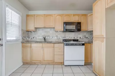 6404 Malvey Avenue, Fort Worth, TX 76116 - Photo 9