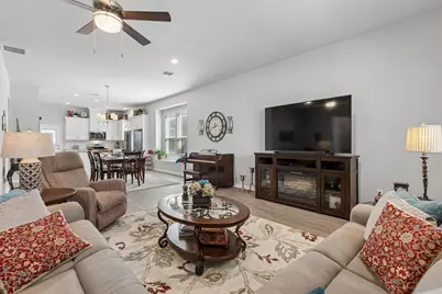 208 W 6th Street, Justin, TX 76247 - Photo 7