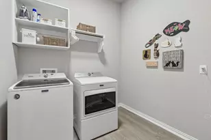 208 W 6th St, Justin, TX 76247 - Photo 23