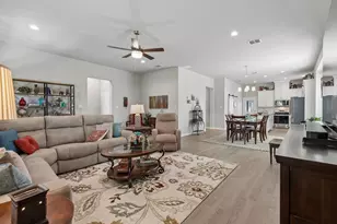 208 W 6th St, Justin, TX 76247 - Photo 9
