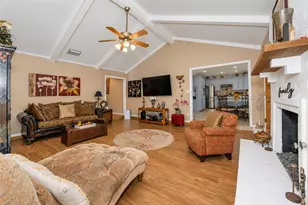2125 Cambridge Dr, Hurst, TX 76054 - Photo 15