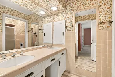 1107 E Walnut Street, Hillsboro, TX 76645 - Photo 25
