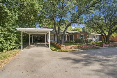 1107 E Walnut Street, Hillsboro, TX 76645 - Photo 3
