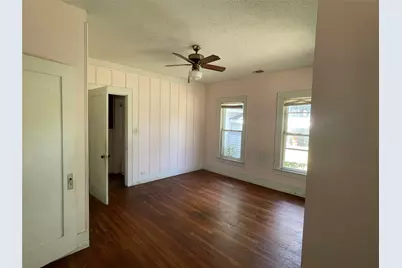411 Corsicana Street E, Athens, TX 75751 - Photo 13