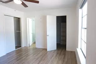 2904 S Fielder Rd, Arlington, TX 76015 - Photo 11
