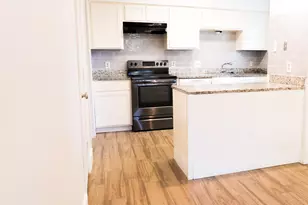 2904 S Fielder Rd, Arlington, TX 76015 - Photo 5