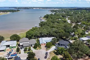 205 Familia Ct, Azle, TX 76020 - Photo 39